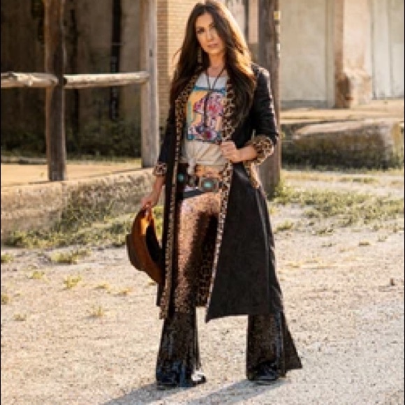 Black soft trench with leopard trim 2x - Picture 9 of 9